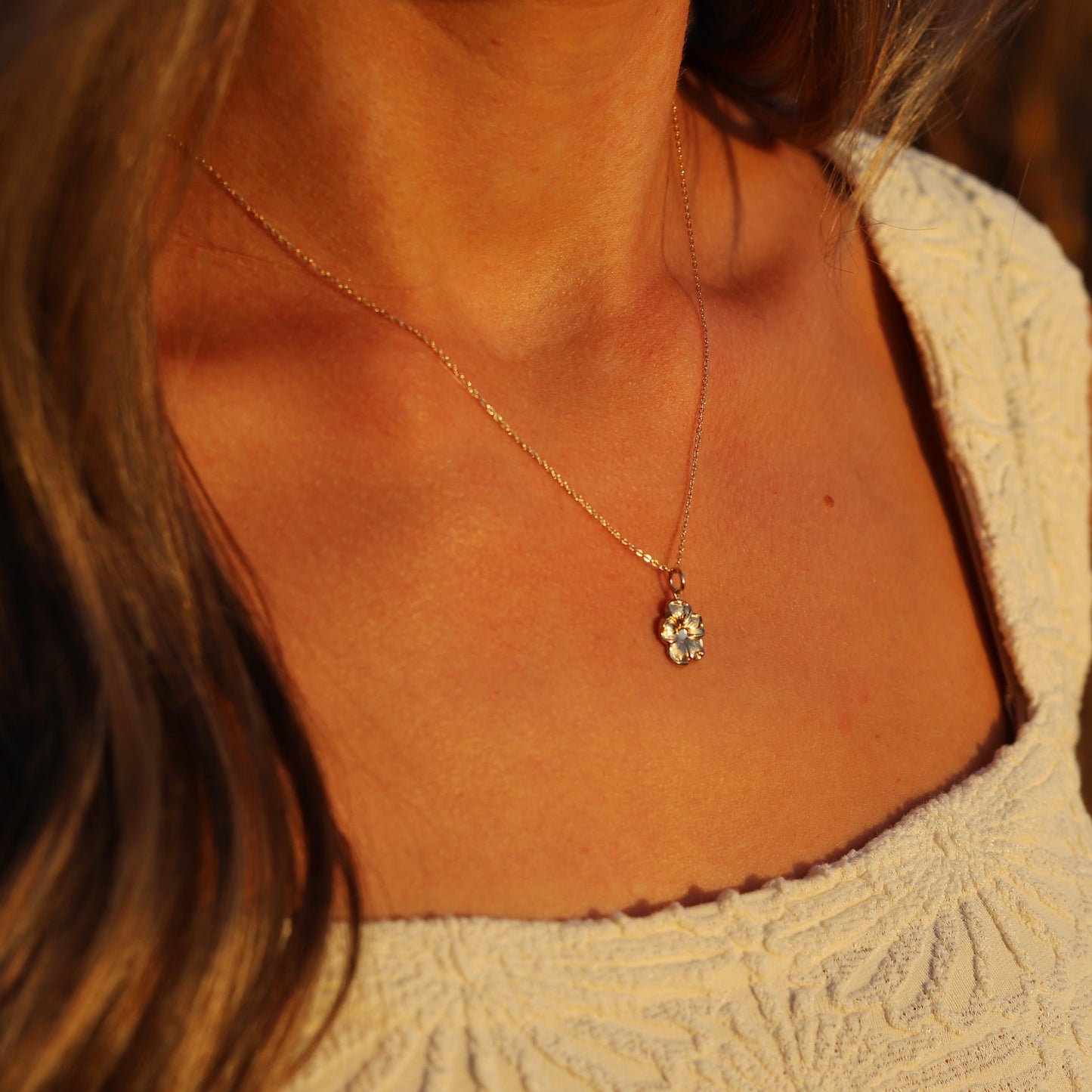 Sweet Flower Necklace